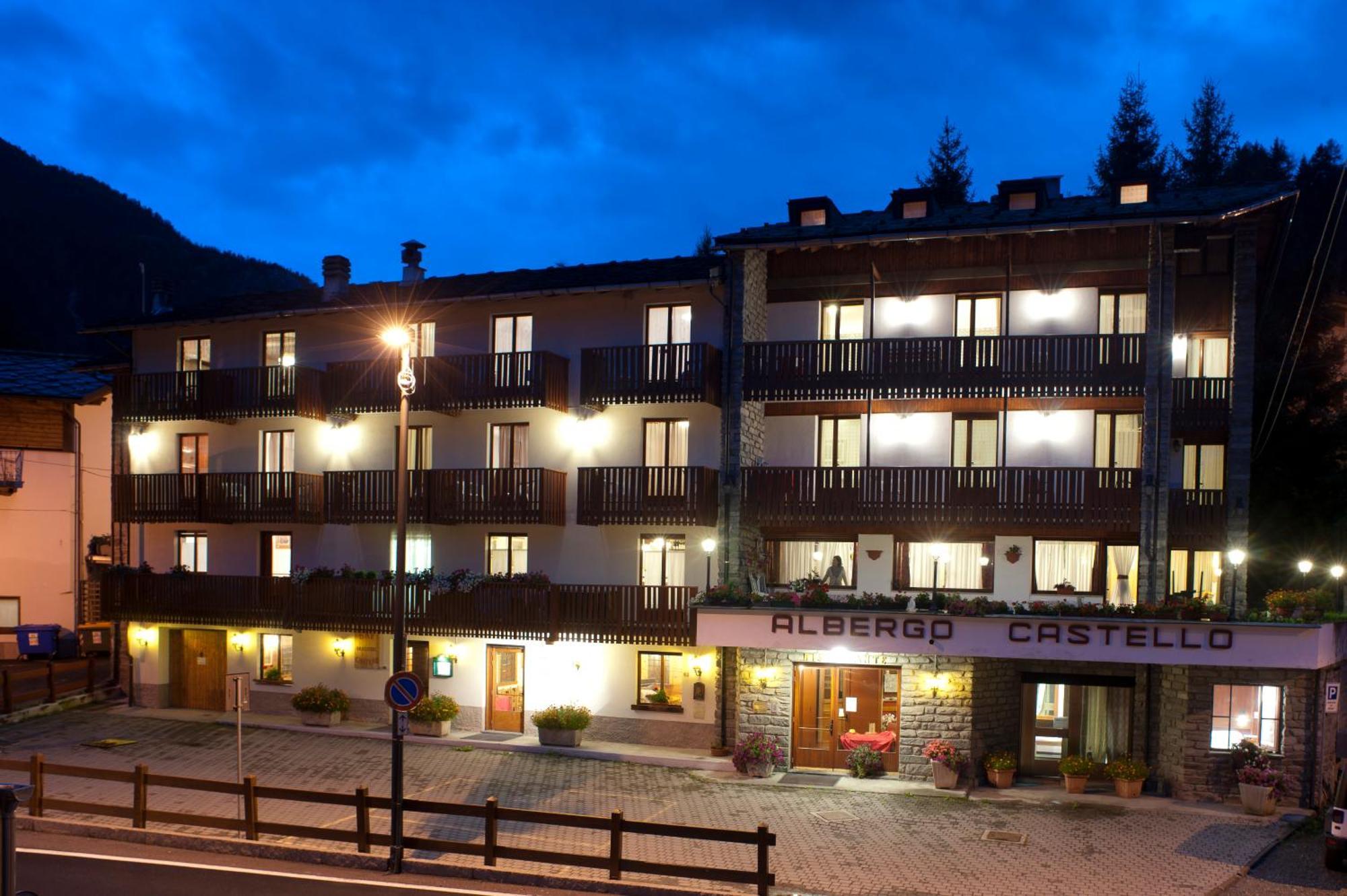 Albergo Castello Da Bonino Champorcher Exteriör bild