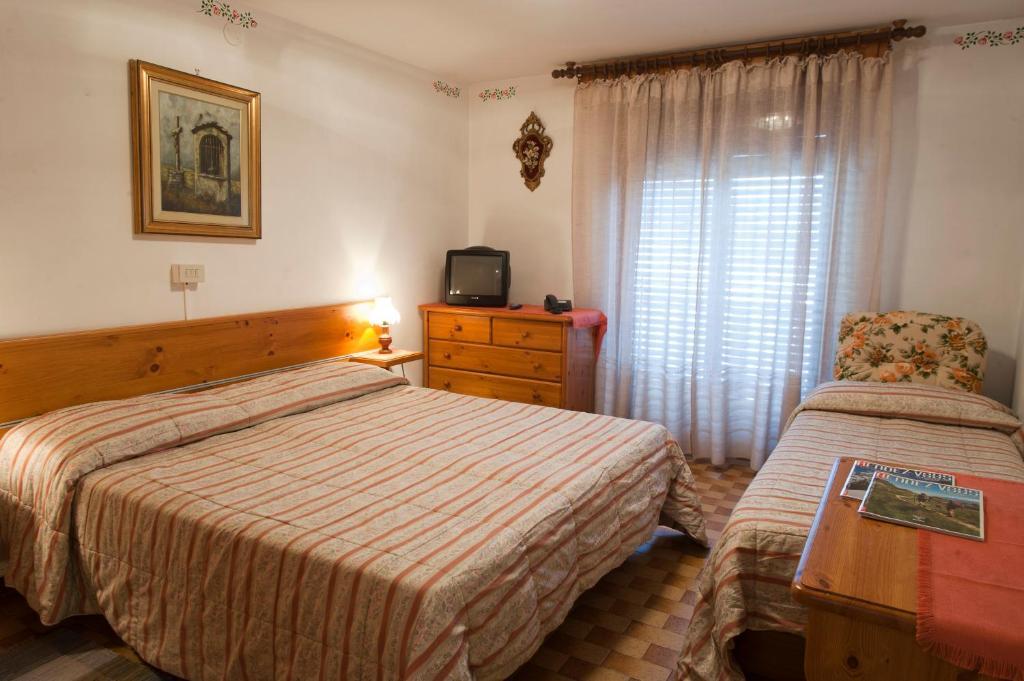 Albergo Castello Da Bonino Champorcher Rum bild